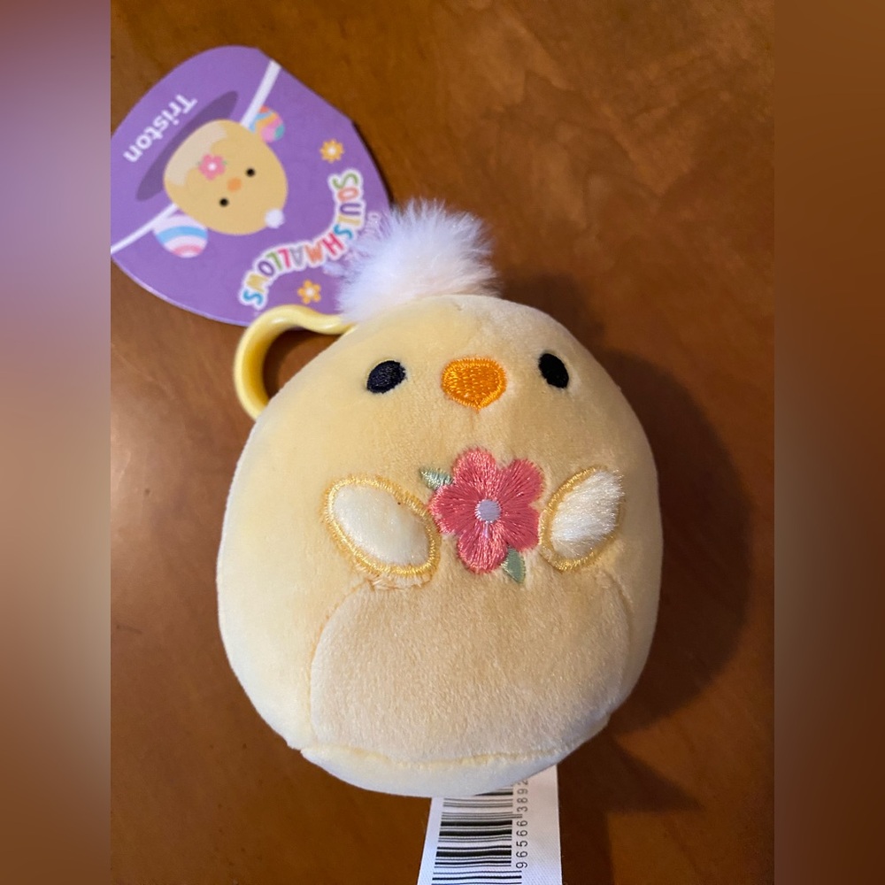 NWT Squishmallows keychain clip-on Triston the yellow chick Easter 4 available